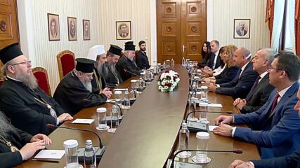 Среща между патриарх Даниил и президента Радев