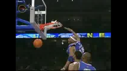 Vince Carter Dunk Of The Backboard 2005