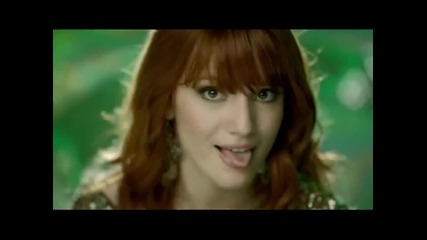 Zendaya & Bella Thorne - 'something to Dance forttylxox' (mash-up)