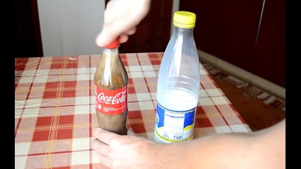Когато смесим Кока-кола с мляко. Ще спрете да пиете Кола вече!!!!