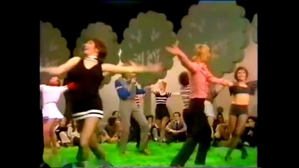 Adriano Celentano - Quel Signore del piano di Sopra (hd)