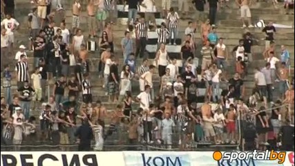Край на мача в Пловдив,  агитките изпращат отборите с аплодисменти