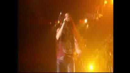 Alanis Morissette - You Oughta Know (live)