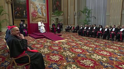 Заради пристъп на кашлица: Папата не успя да прочете реч на събитие във Ватикана