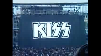 Начало На 1вия Концерт На Kiss В Бг
