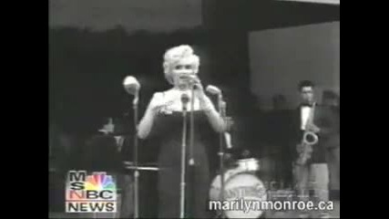 Youtube - Marilyn Monroe in Korea with sound 