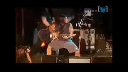 Robert Trujillo bass solo