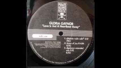 Gloria Gaynor - Love Is Just A Heartbeat Away (1995)