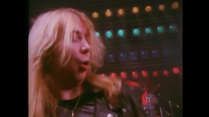 Iron Maiden - Run To The Hills