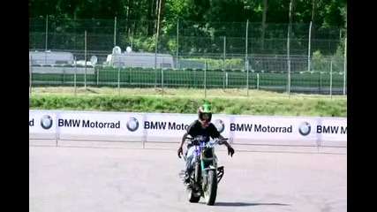 Jorian Ponomareff - Motorrad Stunt Video 1...oeni 