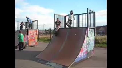 4 year old skateboarder