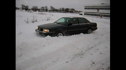 Audi 200 20v quattro got stuck in snow 