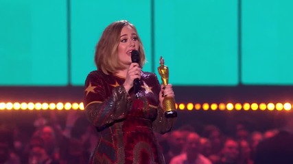 Adele спечели наградата за Албум на годината (2016)