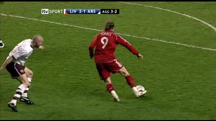 Ливрпул 2 - 1 Арсенал гол на Фернандо Торес