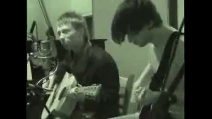 Radiohead - There There (live Acoustic) - 20_6_2003