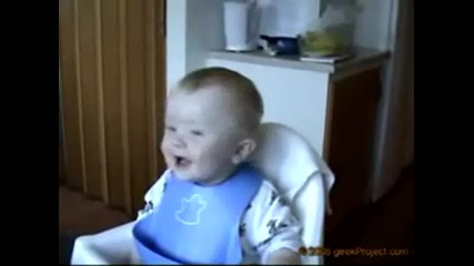 Това бебе е откачено...(medium Quality)