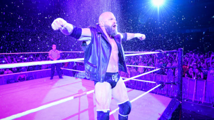 Triple H returns to the ring in Santiago, Chile