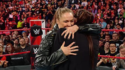 Ronda Rousey puts Stephanie McMahon in the armbar: Raw, April 9, 2018 (Full Segment)