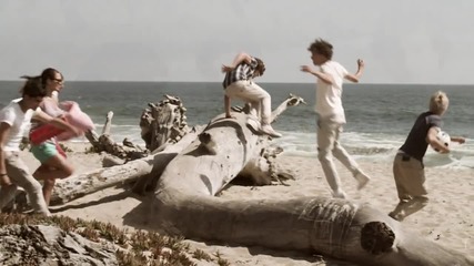 One Direction - What Makes You Beautiful