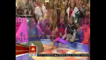 Fergie - Barracuda (Today Show)