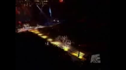 Aerosmith Live 2004, Walk This Way