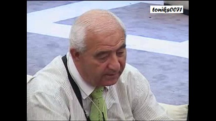 Чавдар сръвнява съквартирантите с магерата смях ! Big Brother F 08.04.2010 