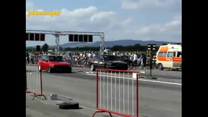 Opel Astra C20let vs Opel Senator 3.0 24v 