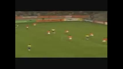 Роберто Карлош един незабравим играч с красиви голове ! 