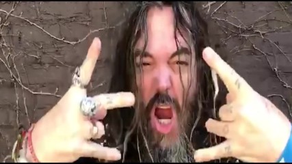 Body Count - All Love Is Lost feat Max Cavalera ( Official Video)