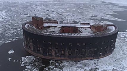 Drone captures chilling footage of Saint Petersburg’s 'PLAGUE FORT’