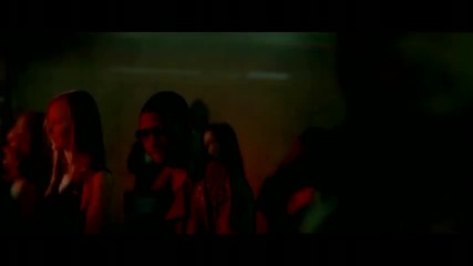 Usher - Lil Freak ft. Nicki Minaj