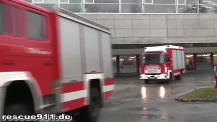 Акция-пожарна кола ,полицейска кола