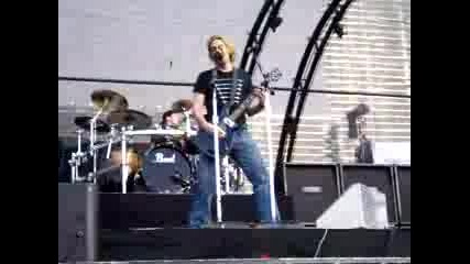 Nickelback - Far Away (live)