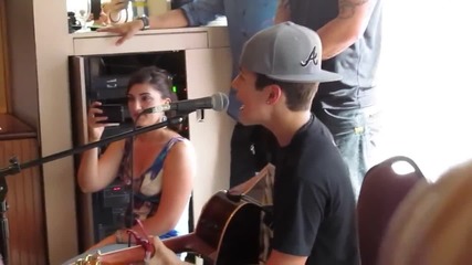 Austin Mahone singing Say Somethin'