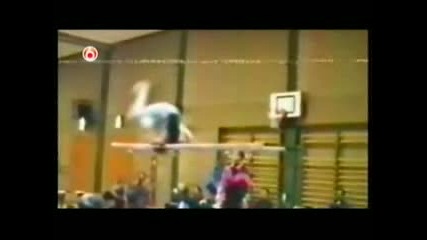 Смешни домашни видео клипове -)