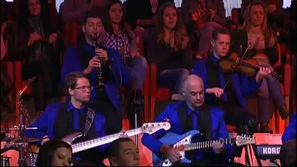Lepa Brena - Ne bih ja bila ja - (live) 09.12.2013