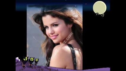 Selena Gomez kiss