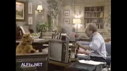 Alf Almost Kills Willie - Vbox7