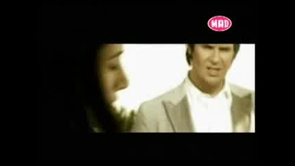 Panos Kiamos - Gyrna Se Mena