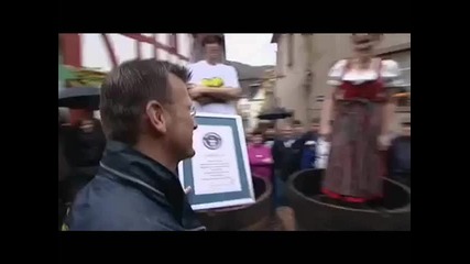 Рекордите на Гинес - Най - високият човек в света ! - High Quality 