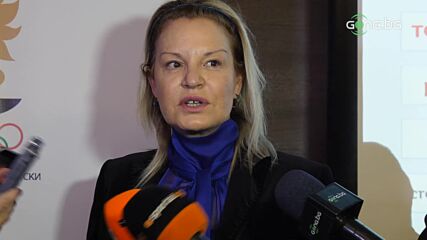 Стефка Костадинова: Пожелавам успех на новия спортен министър
