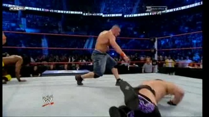 Острието се завръща на Royal Rumble 2010 и го печели 