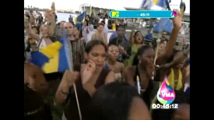 Rihanna – Pon De Replay ( Live at Mtv Video Music Awards Preshow 2005 )
