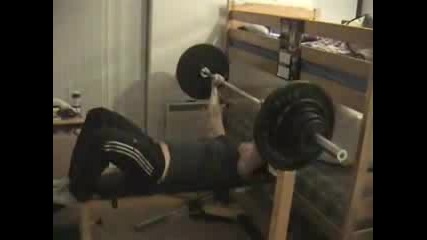 Bench Pressin In Dublin