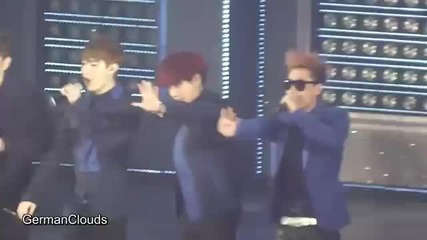 130323 Super Junior leaving stage - Ss5 Super Show 5 Seoul