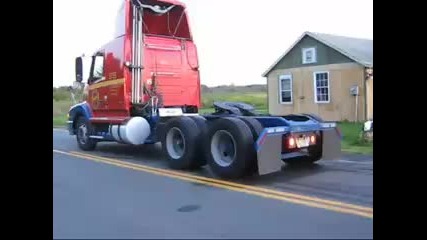 Volvo Vn burnout