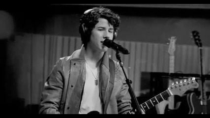 Nick Jonas - State Of Emergency |official Music Video|