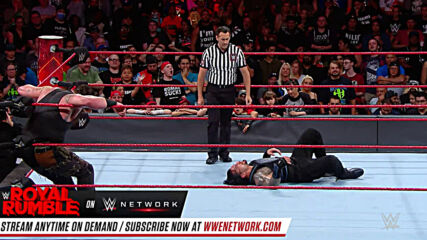Roman Reigns vs. Braun Strowman - Last Man Standing Match: Raw, Aug. 8, 2017 (Full Match)