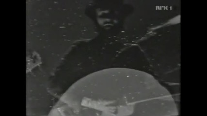 The Byrds - Eight Miles High 