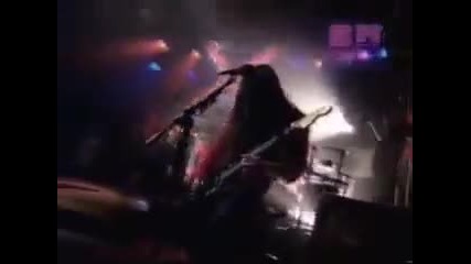 Sepultura - Escape to the Void (live Banda Mtv 2004) 